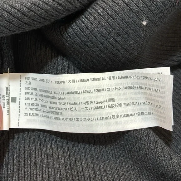 NWT Abercrombie and Fitch Asymmetrical Button Sweater Tank Black Sz S - Picture 9 of 9